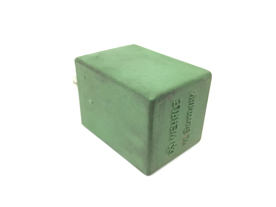 Relé de advertencia de peligro verde BMW R1200RTP R1200RT R900RT F650GS R1150RT OEM Foto 2 de 2