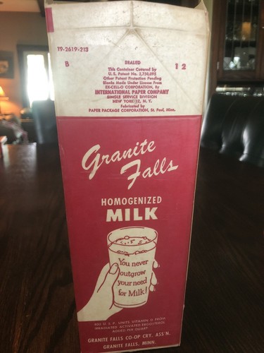 Vintage Granite Falls Co-Op Waxed Milk Carton Half Gallon Minnesota - Picture 3 of 3