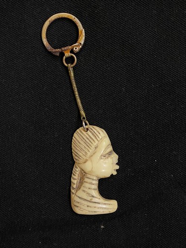 Vintage Traditional Egyptians Small Pharaohs Key Chain Figurine Hand Made Art 2" - Picture 4 of 4