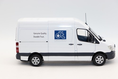 Premium ClassiXXS 1/43 Benz Sprinter Van DT Spare Parts for Transporters Diecast - Picture 5 of 17