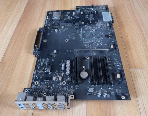 Apple Mac Pro 5,1 Mid 2010 Server Backplane Board, Firmware 144.0.0.0.0 - Picture 3 of 3