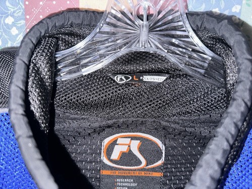 FieldSheer Motorcycle Jacket Size L Mesh Full Armor Back Shoulders Elbow - Picture 8 of 12