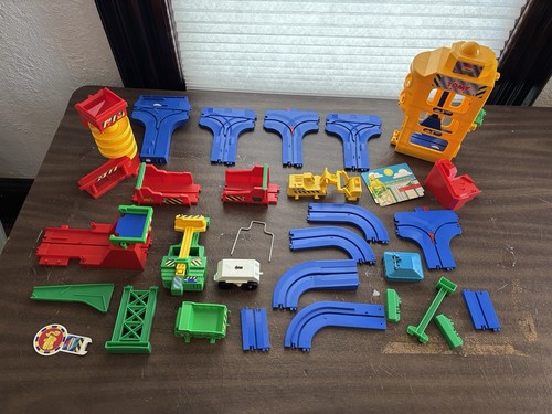 Vintage TOMY Big Big Loader 5003 Track Set Haul Scoop Dump 1994 99.9 % Complete - Picture 3 of 9