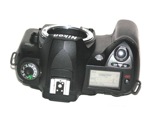 Reconditioned - Nikon D70s 6.1MP Camera (Body Only) #2590 (Shutter Count 30505) - Picture 3 of 8