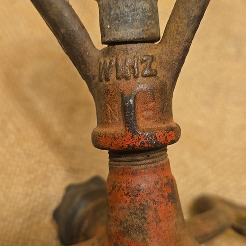 Vintage WHIZ Cast Iron Hose Lawn Sprinkler - NELSON MFG. CO. - Peoria, Illinois - Picture 10 of 14