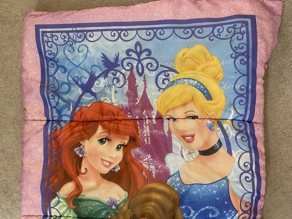 Saco de dormir princesa Disney Ariel, Bela, Cinderela acampamento dormir sobre cobertor - Imagem 3 de 4