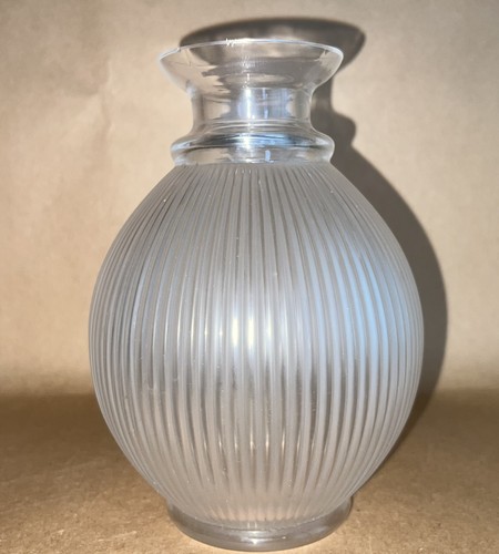 Lalique France Crystal Art Glass Vintage Langeais Decantor - Picture 7 of 24