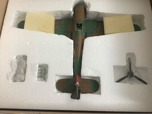 King & Country RAF07 Battle of Britain Hawker Hurricane Mk1 RAF 249 Sqn #16/300 - Picture 2 of 12
