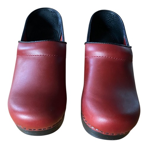 Dansko Clogs Women's Red Leather Nurse Slip-Ons Shoes Size EU 35 US 5 - Picture 5 of 18