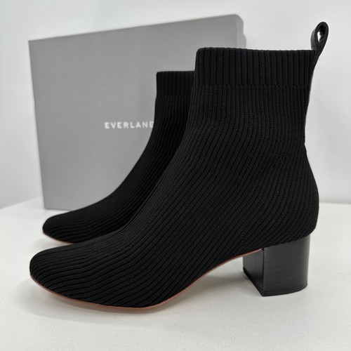 Botín Everlane The Glove en negro talla 5,5 tejido acanalado elástico para mujer - Imagen 2 de 11