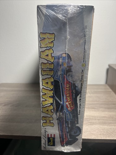 🏁 REVELL 85-0788 HAWAIIAN DODGE CHARGER Funny Car 1/16 1996 ISSUE🏁 STARTED - Picture 2 of 9
