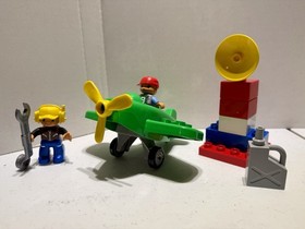LEGO DUPLO Town Little Plane 10808 (Complete Set) with 2 Figures Good Condition