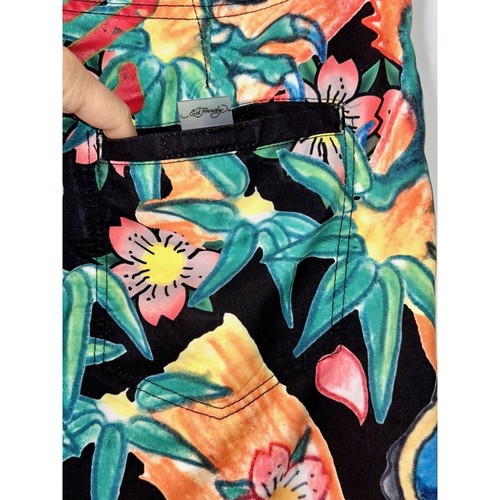 Ed Hardy by Christian Audigier Geisha Wave print multicolor short Size 36 - Picture 2 of 8