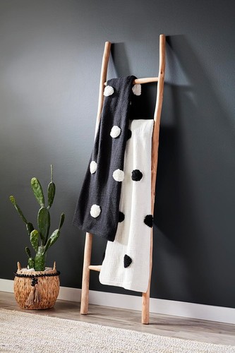 Boho Tufted Cotton Throw – Handmade Cozy Blanket for Couch & Bedroom Decor - Picture 3 of 4