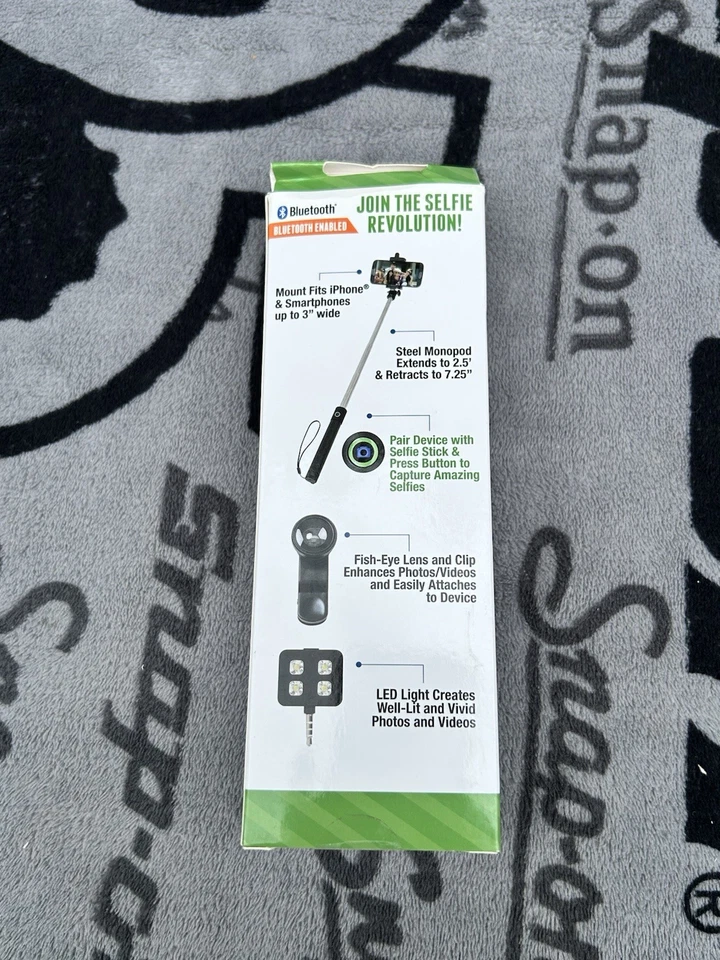 Bluetooth The Original Selfie Stick Brand New Seaied A9S - Image 4 of 4