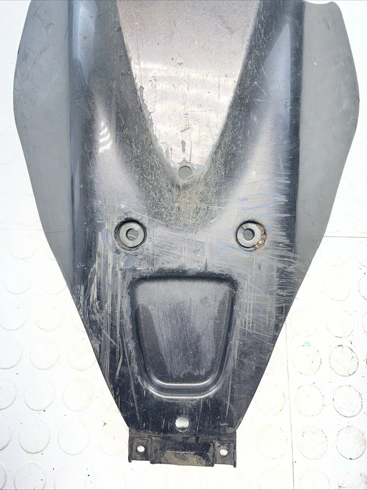 SUZUKI HAYABUSA 1300R 99-07 OEM BAJO CARENADO INFERIOR PAN PARA EL VIENTRE 9466124F0 OEM Foto 2 de 4