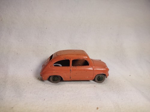 Dinky Toys Fiat 600 N183 guter Zustand Made in England - Bild 3 von 5