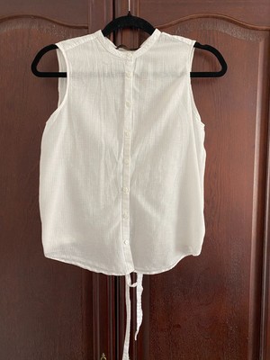 banana republic women's v neck t shirt