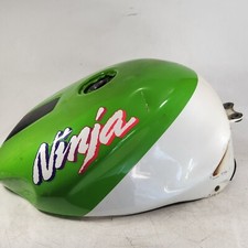 Kawasaki Motorcycle Parts for Kawasaki Ninja ZX7R for sale