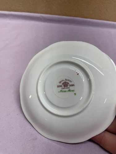Royal Albert Moss Rose Cup and Saucer Multicolor Floral - Picture 19 of 19