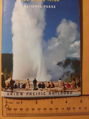 Vintage 1958 Union Pacific Railroad Yellowstone Tourism Booklet + price list - Picture 10 of 10
