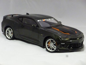 Details Zu 2017 Chevrolet Camaro Ss Fifty 50th Anniversary Metallic Grey 1 18 Autoworld