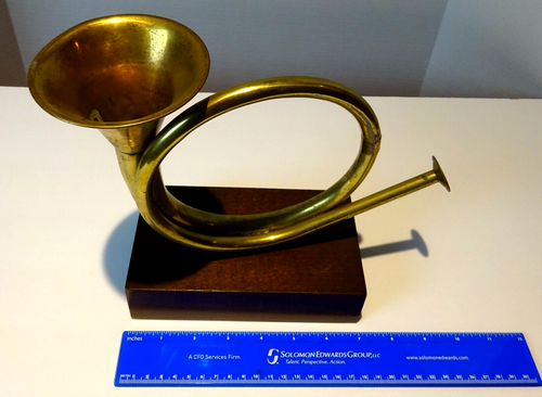 Vintage Teleflora 1983 Brass Classic Mounted Decorative Horn Trumpet 13"W x  9"T - Picture 6 of 10