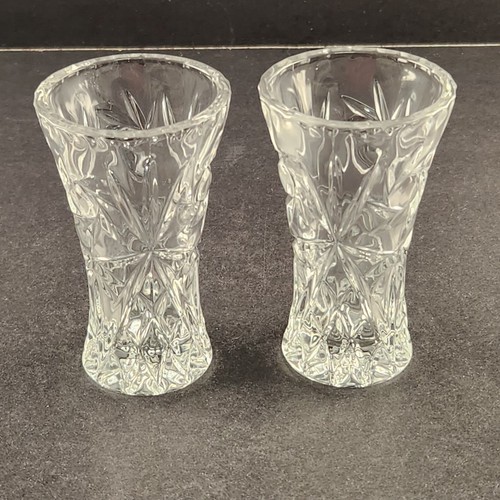 2 Lenox Crystal Bud Vases with Pinwheel Star Pattern Czech Republic 4" Tall - Picture 3 of 7