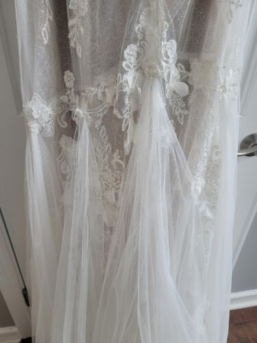 David's Bridal Galina Signature SIZE 22W Wedding Dress Beaded Floral Ivy 9SWG897 - Picture 17 of 21