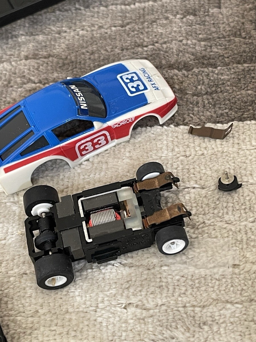 TOMY 8610 AURORA AFX THUNDERLOOP THRILLER SLOT CAR SET IN