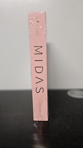 Midas Chain Jewelry 2023-2024 Volume 23 Catalog Hardcover In Fatory Shrink Wrap - Picture 3 of 4