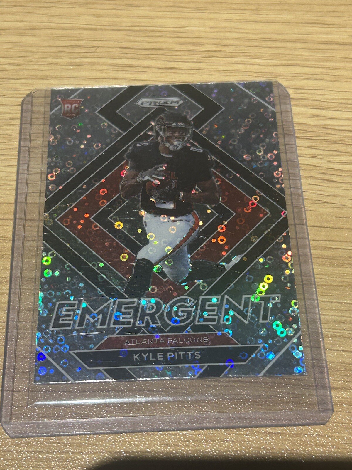 2021 Panini Prizm - Emergent Kyle Pitts #E-11 No Huddle Prizm (RC)