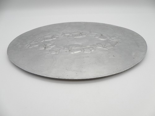 VTG Hand Forged Hammered Aluminum Everlast Tray 11" MCM Embossed Floral Design - Picture 4 of 9
