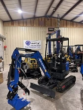 RIPPA R18 MINI EXCAVATOR KUBOTA Diesel ENGINE HYDRAULIC THUMB 2 SPEED