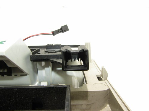 LAND ROVER DISCOVERY 3 Innenleuchte Leseleuchte interior LAMP schalter switch - Picture 6 of 8