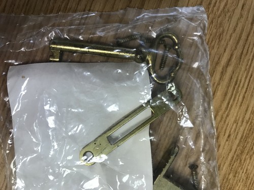 COMPX NATIONAL C8253 - KA, Furniture Lock in Bright Brass - Picture 3 of 3