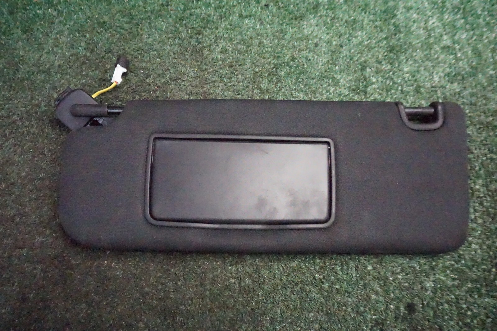 Picture 1 of 2