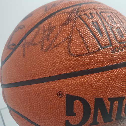 LOS ANGELES CLIPPERS SIGNED SPALDING 2001-2003 TEAM BASKETBALL - Picture 6 of 24