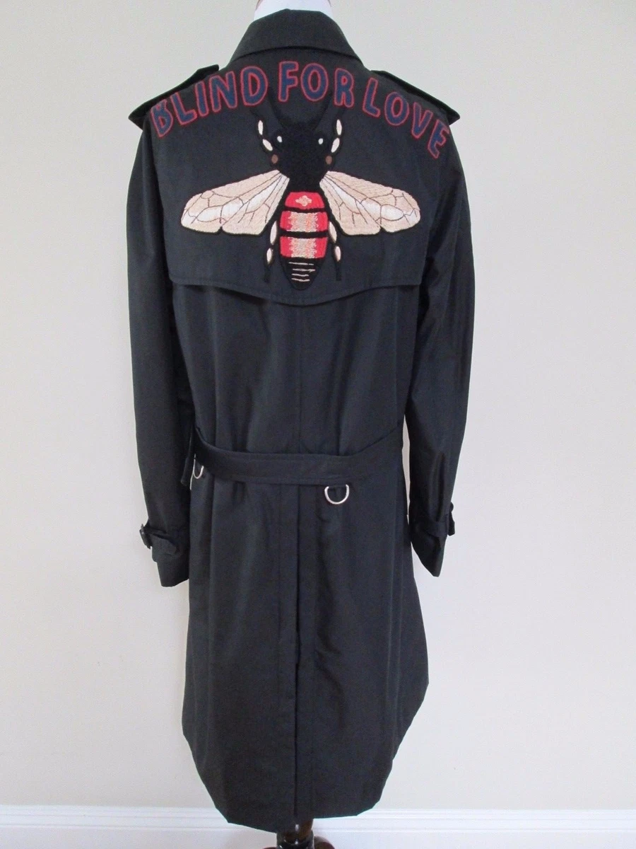 Preços baixos em Tamanho Regular Gucci Casacos trench Casacos