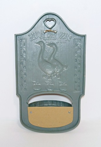 Vintage 1980's Iridescent Blue Farmhouse Goose Wall Hanging Country Kitchen - Picture 9 of 17