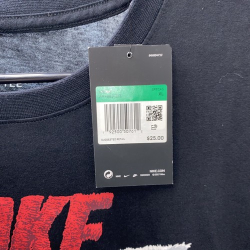 T-shirt Nike Sportswear Graphic Swoosh taglia XL - AR4993-013 nuova con etichette vestibilità standard - Foto 3 di 5