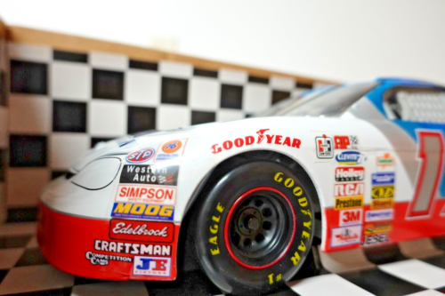 ERTL 7281 WESTERN AUTO PARTS MONTE CARLO AMERICAN MUSCLE 1:18 SCALE N.I.B. - Picture 6 of 13