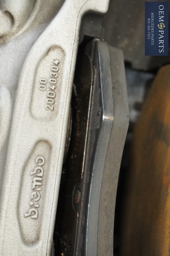 ✔JUEGO PINZAS FRENO BREMBO DELANTERAS MERCEDES X247 CLA35 A35 GLB35 AMG OEM - Imagen 10 de 11