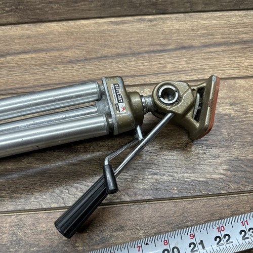 Vintage Quick Set Tripod Model 6000 Camera Photo Adjustable Aluminum Made In USA - Picture 4 of 5