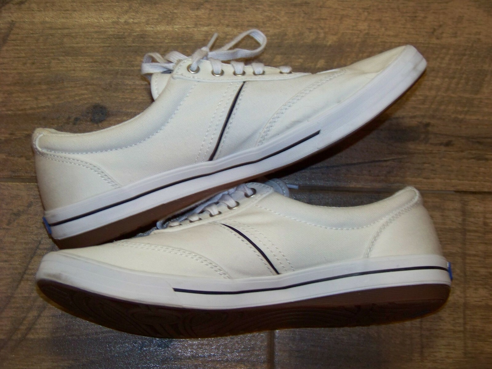 Women's Keds Ortholite White Lace Up Shoes Size7.5 Gem