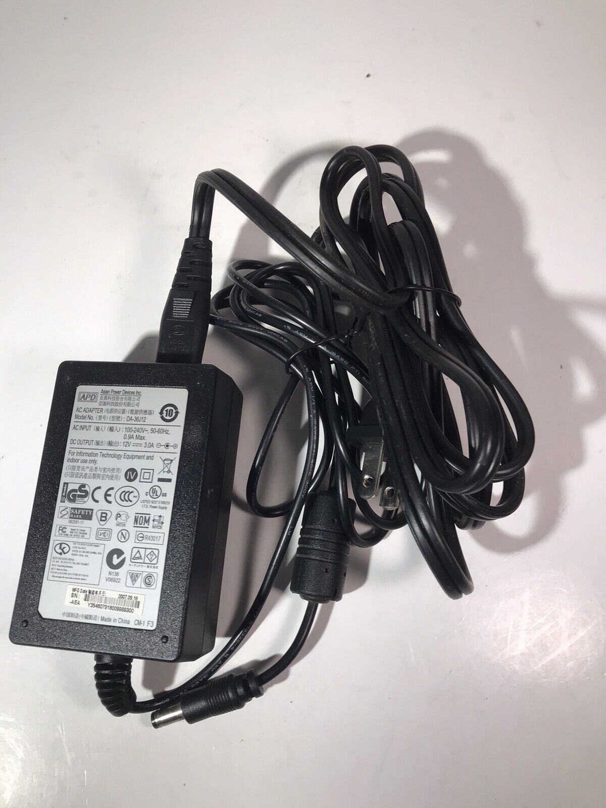 Foto 10 di 12