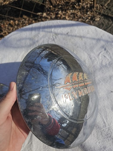 1946 1947 1948 Plymouth Hubcap 10" Dog Dish (2x) - Picture 20 of 24