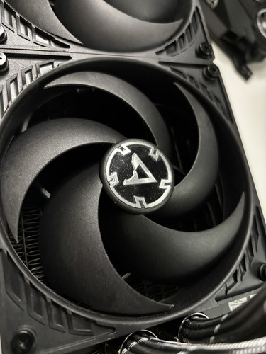 Arctic Liquid Freezer II 360 - Multi Compatible All-in-One CPU Water Cooler,... - Photo 4/14
