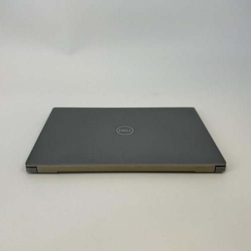 Dell Latitude 3301 13.3" FHD 1.8 GHz i7-8565U 8GB 256GB SSD - Excellent - Picture 8 of 10