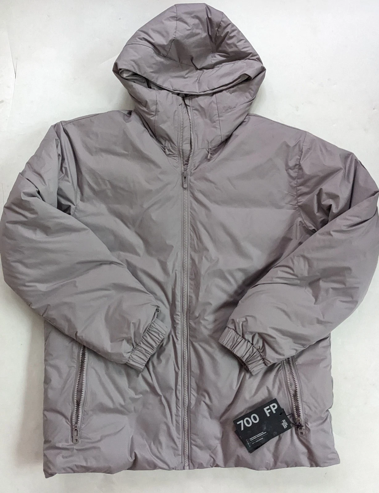 Under Armour Storm Limitless Down LW 1378840 015 man jacket sz M New $245
Opens in a new window or t